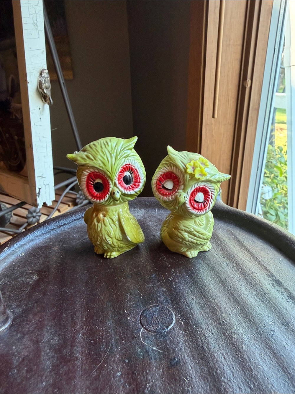 Vintage Green Super Cute Owls Salt and Pepper Shakers, Hong Kong